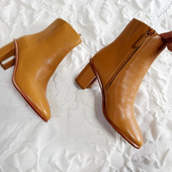 Tory Burch Brooke Stamped Heel Leather Bootie Size 7 New - Picture 5 of 9